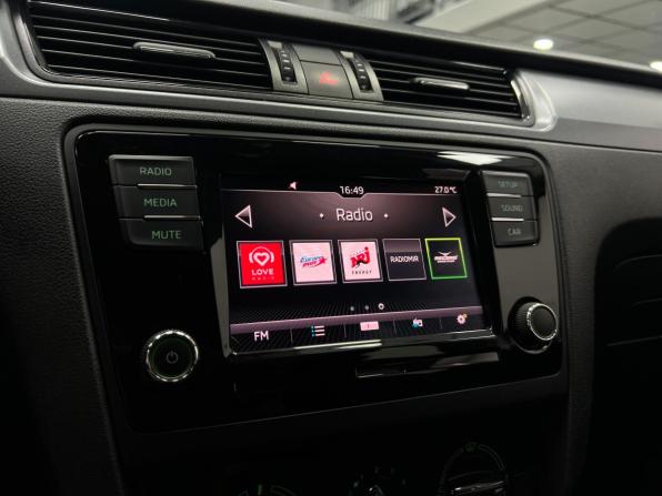 Skoda Rapid I Рестайлинг с пробегом 2018 года, цена 1 070 000 рублей, 161000 км, лифтбек, Автокод Объявления