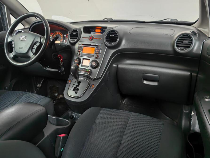 Kia Carens II (UN) Москва  - изображение 7