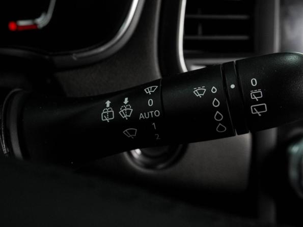 Renault Megane IV с пробегом 2020 года, цена 1 629 000 рублей, 131565 км, универсал, Автокод Объявления