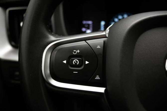 Volvo XC60 II с пробегом 2019 года, цена 3 032 000 рублей, 107000 км, внедорожник, Автокод Объявления