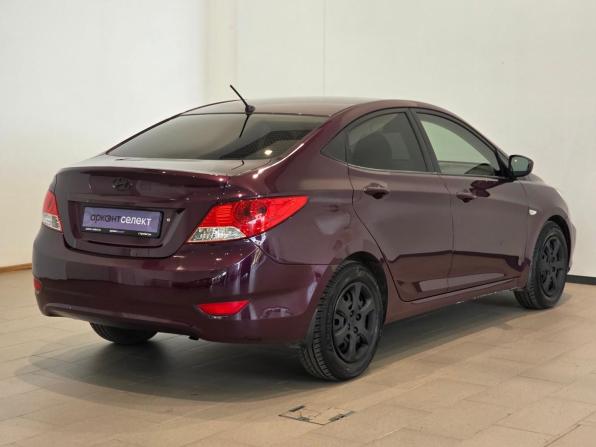 Hyundai Solaris I с пробегом 2011 года, цена 650 000 рублей, 170286 км, седан, Автокод Объявления