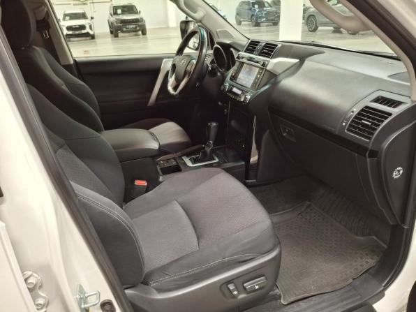 Toyota Land Cruiser Prado 150 Series Рестайлинг 1 с пробегом 2015 года, цена 3 800 000 рублей, 99929 км, внедорожник, Автокод Объявления