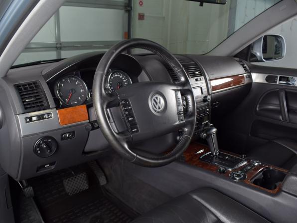Volkswagen Touareg I Рестайлинг с пробегом 2008 года, цена 999 995 рублей, 262159 км, внедорожник, Автокод Объявления