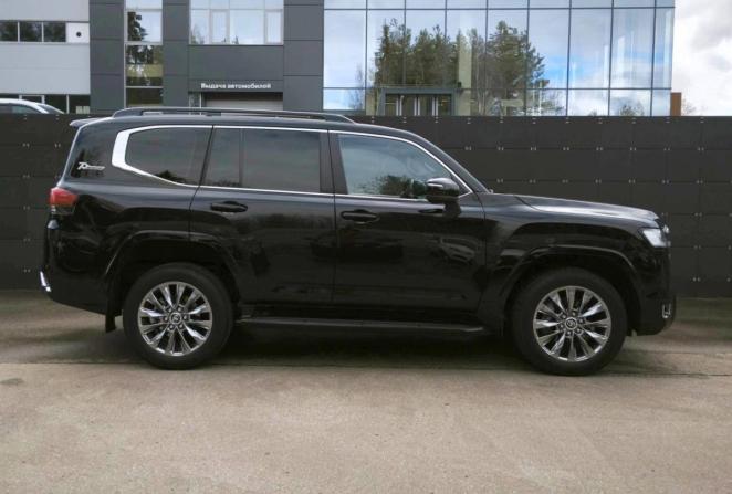 Toyota Land Cruiser 300 Series с пробегом 2021 года, цена 11 200 000 рублей, 37471 км, внедорожник, Автокод Объявления