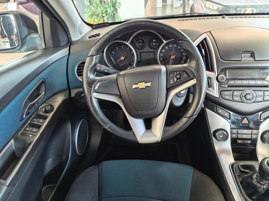 Chevrolet Cruze I Рестайлинг Москва  - изображение 7
