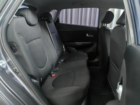 Kia Rio III Рестайлинг с пробегом 2017 года, цена 949 000 рублей, 114263 км, хэтчбек, Автокод Объявления