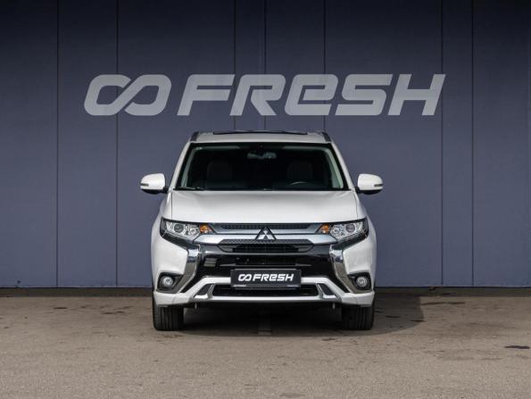 Mitsubishi Outlander III Рестайлинг 3 с пробегом 2022 года, цена 2 550 000 рублей, 31685 км, внедорожник, Автокод Объявления