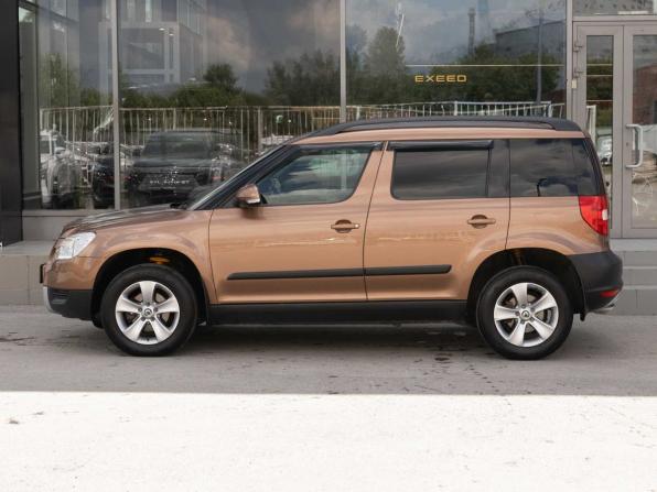Skoda Yeti I с пробегом 2012 года, цена 900 000 рублей, 138314 км, внедорожник, Автокод Объявления