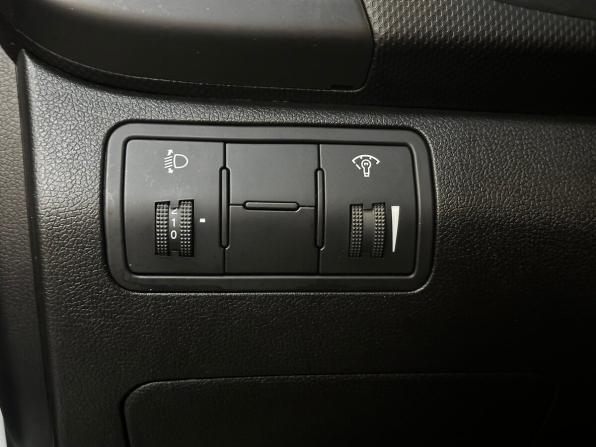 Hyundai Solaris I с пробегом 2014 года, цена 980 000 рублей, 121120 км, седан, Автокод Объявления