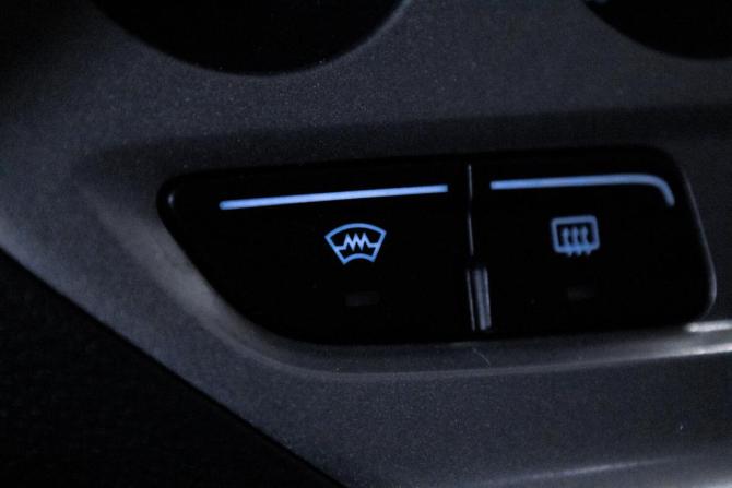 Ford Focus III Рестайлинг с пробегом 2015 года, цена 719 000 рублей, 215600 км, хэтчбек, Автокод Объявления