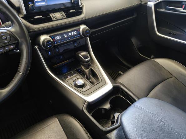 Toyota RAV4 V (XA50) с пробегом 2021 года, цена 3 280 000 рублей, 165000 км, внедорожник, Автокод Объявления