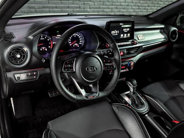 Kia Cerato IV с пробегом 2021 года, цена 2 128 000 рублей, 83979 км, седан, Автокод Объявления