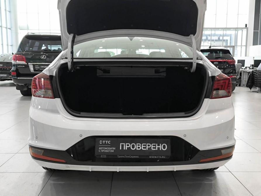 Hyundai Elantra VI (AD) Рестайлинг Казань  - изображение 12