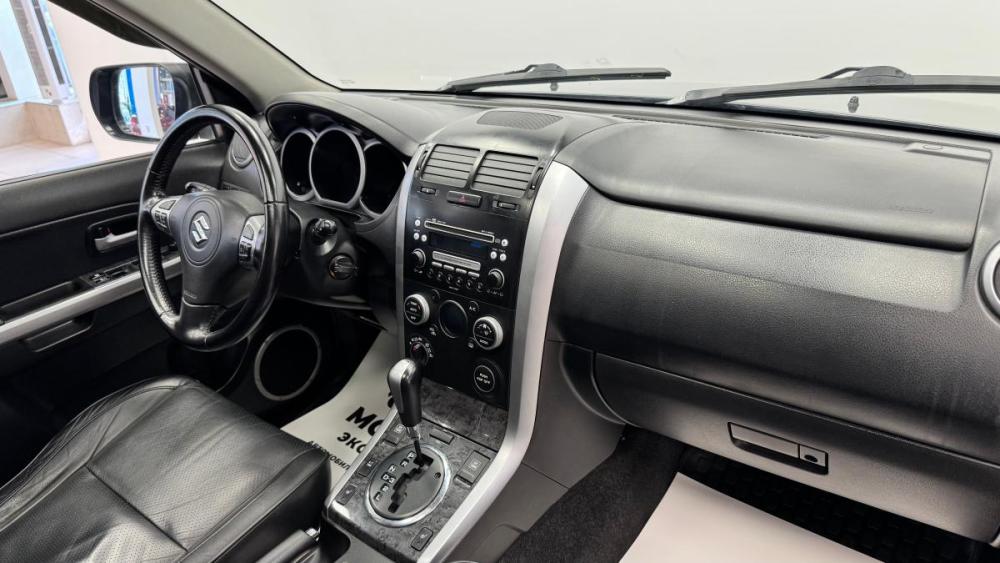 Suzuki Grand Vitara II Рестайлинг Киров  - изображение 7