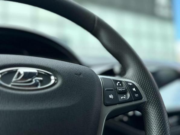 Lada (ВАЗ) Vesta I с пробегом 2019 года, цена 850 000 рублей, 87576 км, седан, Автокод Объявления
