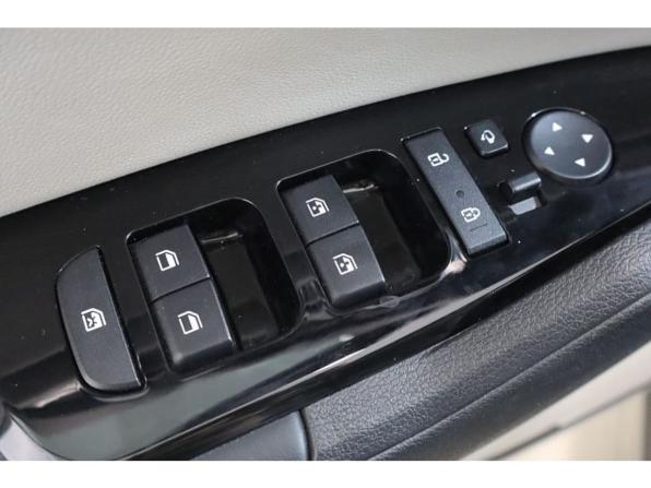Kia Sportage V с пробегом 2022 года, цена 3 399 000 рублей, 41982 км, внедорожник, Автокод Объявления