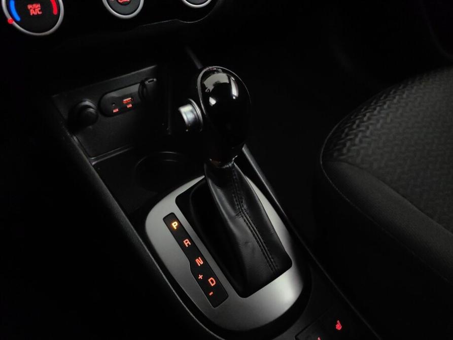 Kia Rio III Рестайлинг Подольск  - изображение 16
