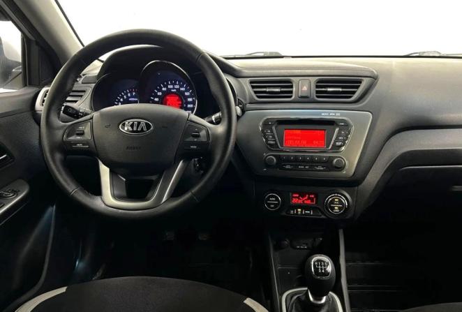 Kia Rio III с пробегом 2013 года, цена 690 000 рублей, 185452 км, седан, Автокод Объявления