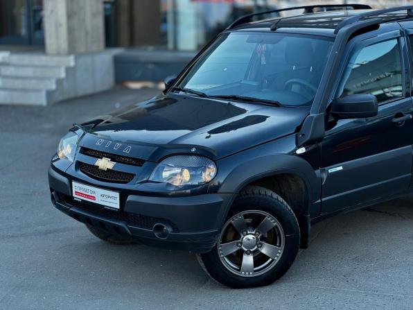 Chevrolet Niva I Рестайлинг с пробегом 2020 года, цена 799 000 рублей, 92563 км, внедорожник, Автокод Объявления