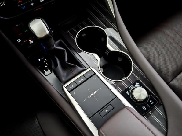 Lexus RX IV Рестайлинг с пробегом 2022 года, цена 6 700 000 рублей, 38742 км, внедорожник, Автокод Объявления