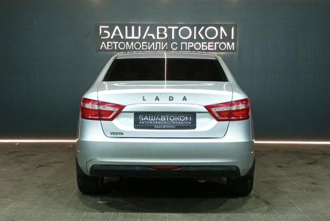 Lada (ВАЗ) Vesta I с пробегом 2020 года, цена 900 000 рублей, 146200 км, седан, Автокод Объявления