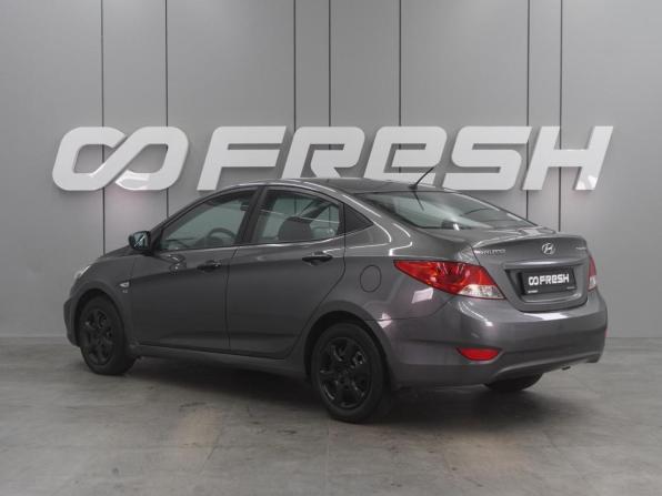 Hyundai Solaris I с пробегом 2013 года, цена 899 000 рублей, 93381 км, седан, Автокод Объявления