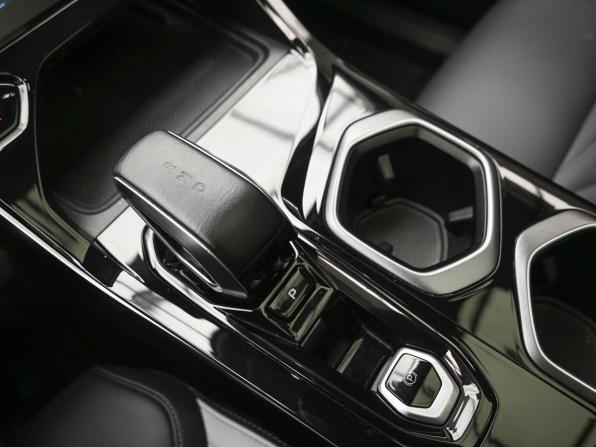 Geely Atlas II с пробегом 2024 года, цена 2 719 000 рублей, 74384 км, внедорожник, Автокод Объявления