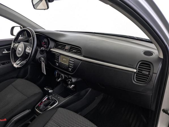 Kia Rio IV с пробегом 2017 года, цена 1 225 000 рублей, 95319 км, седан, Автокод Объявления