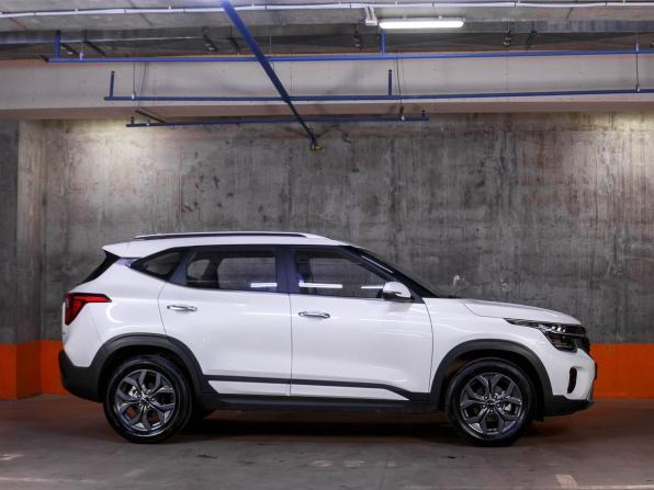 Kia Seltos I Рестайлинг с пробегом 2024 года, цена 2 400 000 рублей, 7946 км, внедорожник, Автокод Объявления