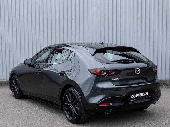 Mazda 3 IV (BP) с пробегом 2019 года, цена 2 450 000 рублей, 113040 км, хэтчбек, Автокод Объявления