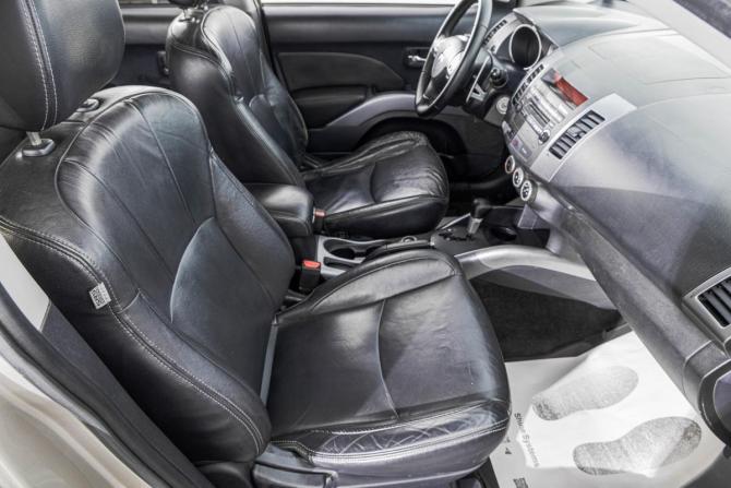 Mitsubishi Outlander II с пробегом 2008 года, цена 1 149 000 рублей, 235000 км, внедорожник, Автокод Объявления