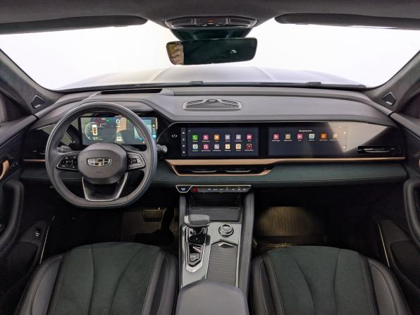 Geely Monjaro I с пробегом 2023 года, цена 2 825 000 рублей, 91026 км, внедорожник, Автокод Объявления