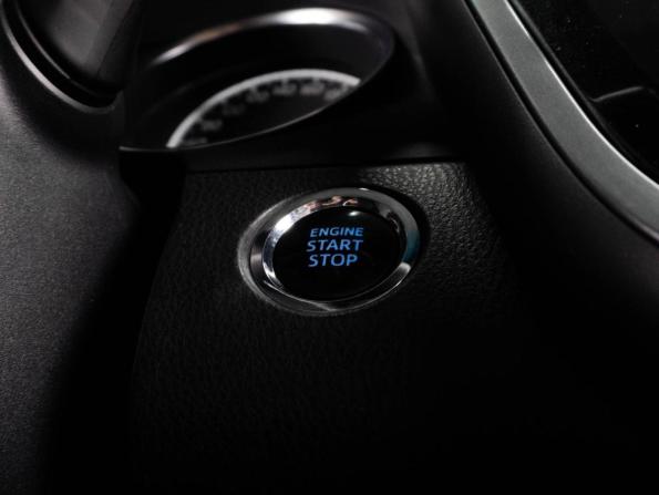 Toyota Camry VIII (XV70) с пробегом 2018 года, цена 2 450 000 рублей, 171220 км, седан, Автокод Объявления