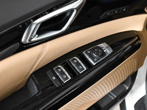 Kia Carnival IV с пробегом 2021 года, цена 4 850 000 рублей, 27077 км, минивэн, Автокод Объявления