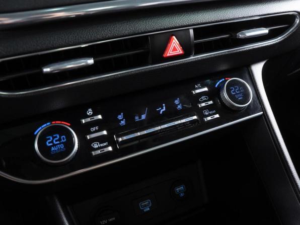 Hyundai Sonata VIII (DN8) с пробегом 2019 года, цена 2 490 000 рублей, 73170 км, седан, Автокод Объявления