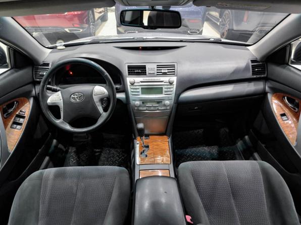 Toyota Camry VI (XV40) Рестайлинг с пробегом 2009 года, цена 1 290 000 рублей, 232225 км, седан, Автокод Объявления