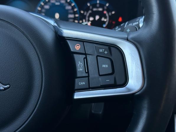 Jaguar XF II с пробегом 2019 года, цена 2 970 000 рублей, 53277 км, седан, Автокод Объявления