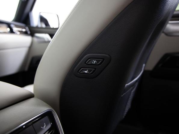 Kia Mohave I Рестайлинг 2 с пробегом 2019 года, цена 4 599 000 рублей, 65417 км, внедорожник, Автокод Объявления