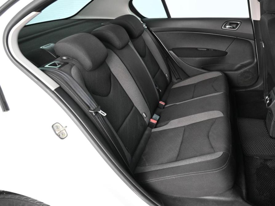 Peugeot 408 I Ростов-на-Дону  - изображение 7