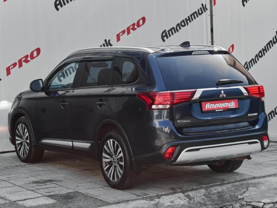 Mitsubishi Outlander III Рестайлинг 3 Екатеринбург  - изображение 4