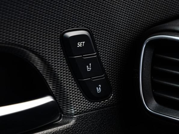 Hyundai Santa Fe IV с пробегом 2019 года, цена 3 099 000 рублей, 106899 км, внедорожник, Автокод Объявления
