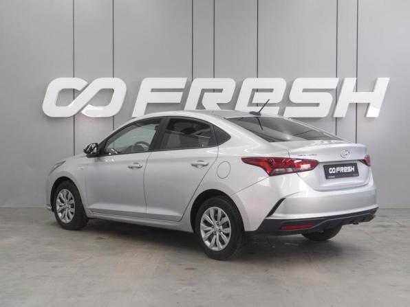 Hyundai Solaris II Рестайлинг с пробегом 2021 года, цена 1 599 000 рублей, 124325 км, седан, Автокод Объявления