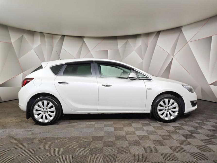 Opel Astra J Рестайлинг Москва  - изображение 6