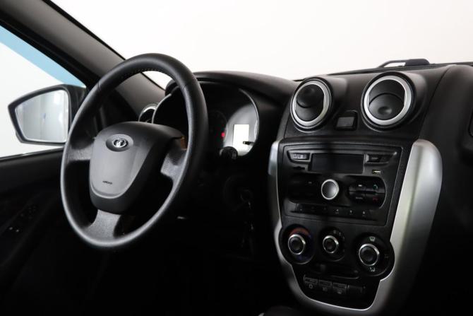 Lada (ВАЗ) Granta I Рестайлинг с пробегом 2018 года, цена 699 990 рублей, 94232 км, седан, Автокод Объявления