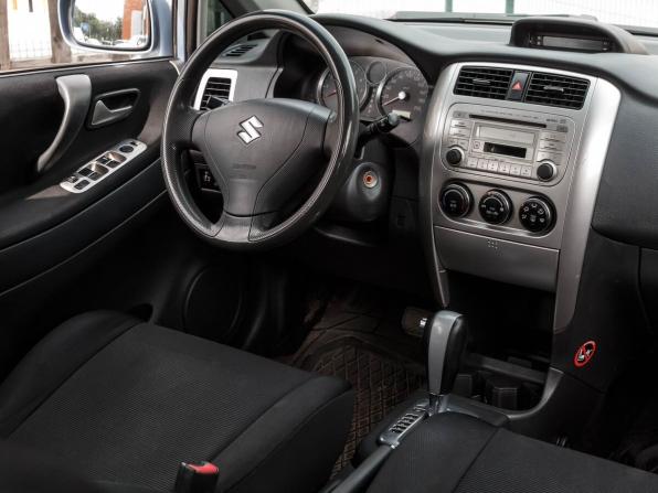 Suzuki Liana I Рестайлинг с пробегом 2006 года, цена 450 000 рублей, 244161 км, седан, Автокод Объявления