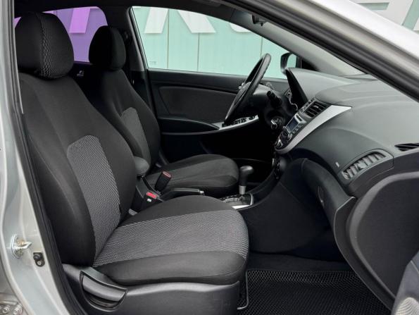 Hyundai Solaris I с пробегом 2014 года, цена 1 069 000 рублей, 143780 км, седан, Автокод Объявления