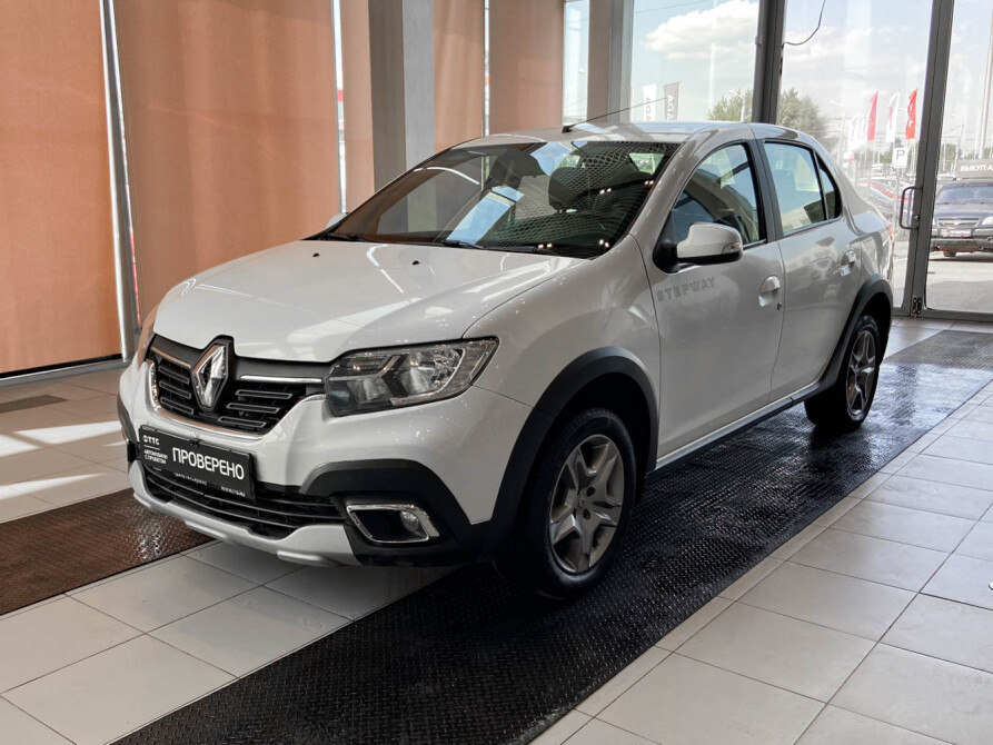 Renault Logan Stepway 2021. Renault Logan Stepway (2021-2022).