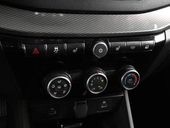 Lada (ВАЗ) Vesta I Рестайлинг (NG) с пробегом 2024 года, цена 1 399 000 рублей, 47859 км, седан, Автокод Объявления
