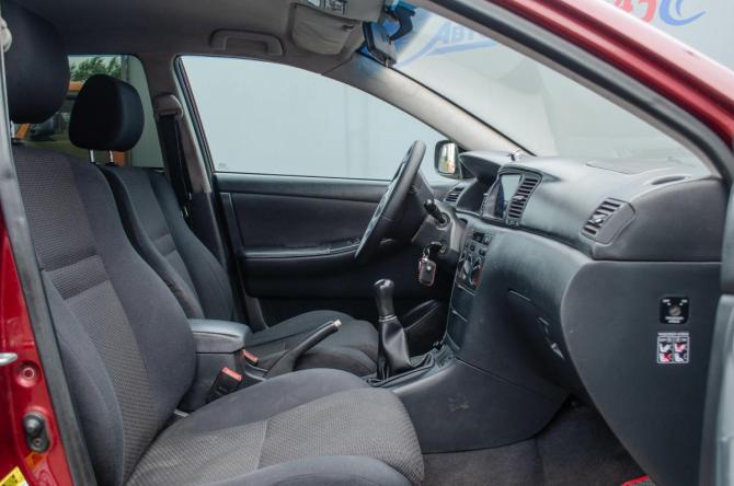 Toyota Corolla IX (E120 E130) Рестайлинг с пробегом 2006 года, цена 486 000 рублей, 300000 км, седан, Автокод Объявления