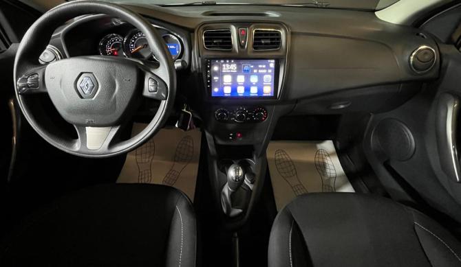 Renault Sandero II с пробегом 2017 года, цена 1 100 000 рублей, 92166 км, хэтчбек, Автокод Объявления